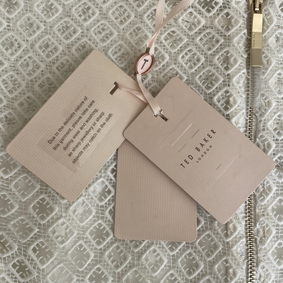 NWT Ted Baker London Yanahli Lace Detail Dress size TB 2, US 6 - Picture 5 of 11